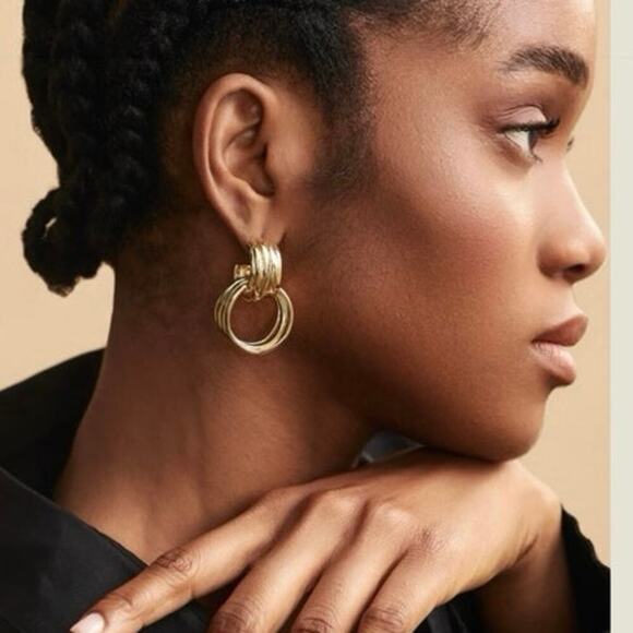 Oma‎ The Label The Idea 18k Gold Plated Chunky Hoop Statement Earring - Picture 3 of 9